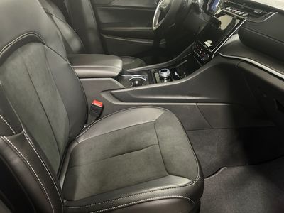 2025 Jeep Grand Cherokee L - Photo 12