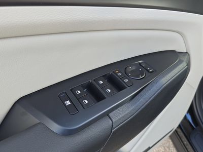2026 Kia Sportage — photo 20 view