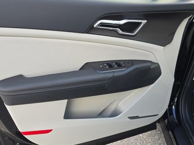 2026 Kia Sportage — photo 18 view