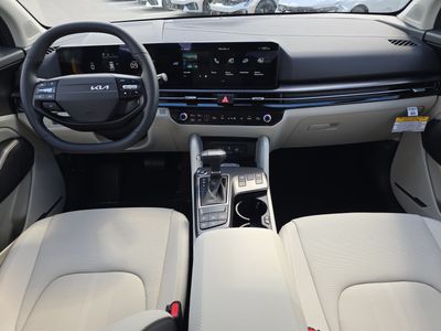 2026 Kia Sportage — photo 13 view