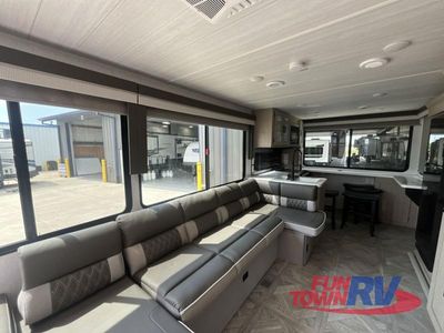 2024 Forest River RV Salem - Photo 13