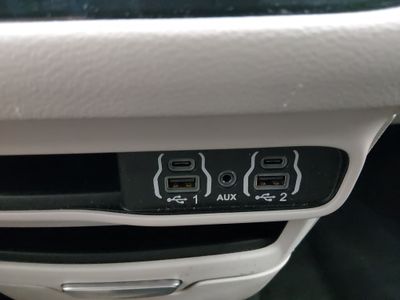 2024 Chrysler Pacifica — photo 19 view