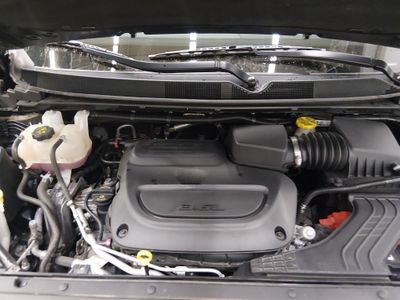 2024 Chrysler Pacifica — photo 9 view
