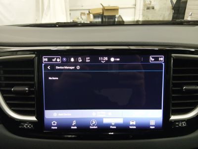 2024 Chrysler Pacifica — photo 21 view