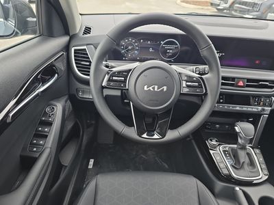 2026 Kia Seltos - Photo 16