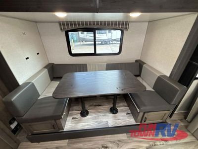 2022 Venture RV Sonic - Photo 8