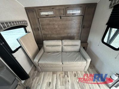 2022 Venture RV Sonic - Photo 9