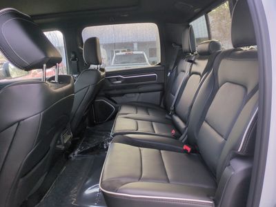 2026 Ram 1500 — photo 16 view