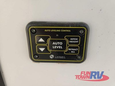 2021 Forest River RV Sabre - Photo 28