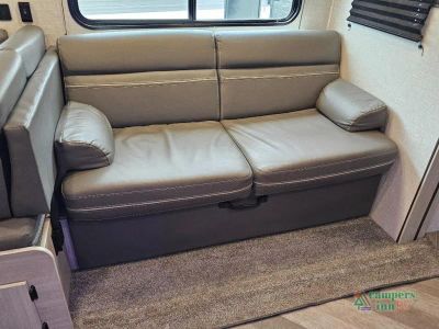 2023 CrossRoads RV Zinger — photo 33 view