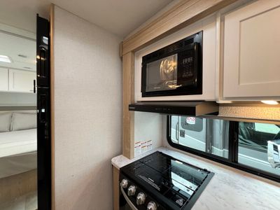 2026 Thor Motor Coach CHATEAU - Photo 12