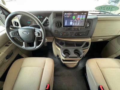 2026 Thor Motor Coach CHATEAU - Photo 2