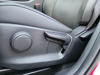 2026 Mazda CX-5 - Photo 18