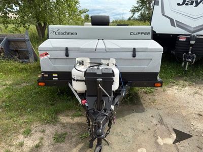 2021 Coachmen RV Clipper Camping Trailers — detail view