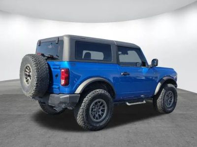 2023 Ford Bronco - Photo 4