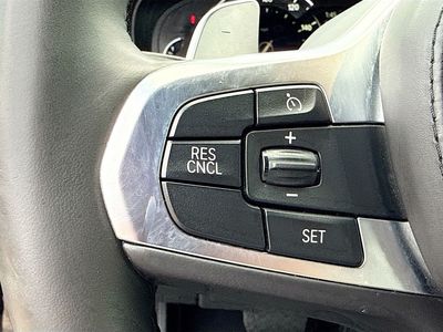 2019 BMW 5 Series — photo 38 view