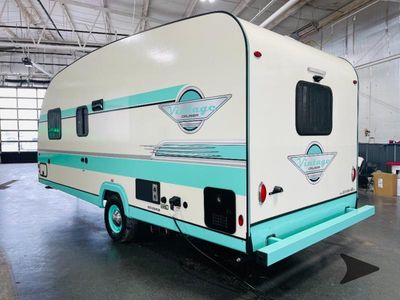 2025 Gulf Stream RV Vintage Cruiser — engine compartment view