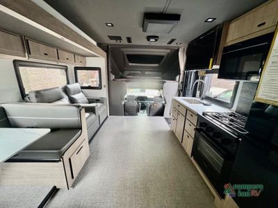 2026 Grand Design Lineage Series F — photo 16 view