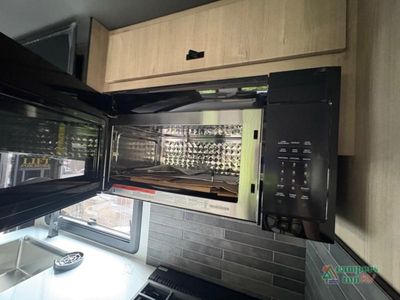 2026 Grand Design Lineage Series F — photo 26 view