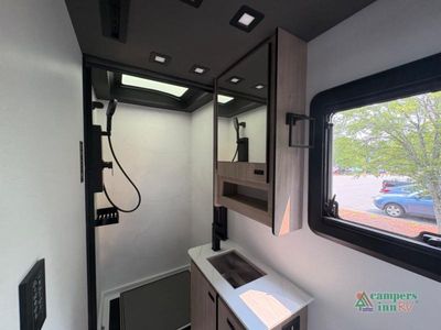 2026 Grand Design Lineage Series F — photo 40 view