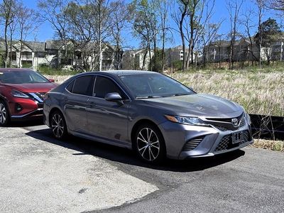 2018 Toyota Camry - Photo 1