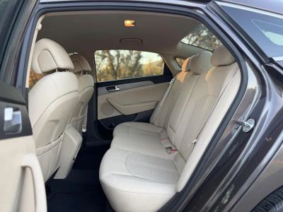 2015 Hyundai Sonata — photo 12 view