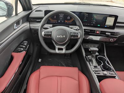 2026 Kia K5 — photo 19 view