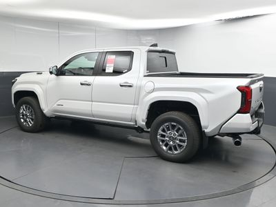 2025 Toyota Tacoma i-FORCE MAX Limited i-FORCE MAX Truck Double Cab - Photo 5