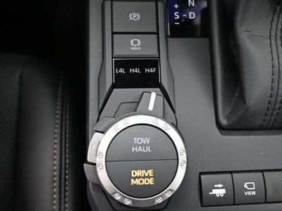 2025 Toyota Tacoma i-FORCE MAX Limited i-FORCE MAX Truck Double Cab - Photo 11