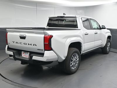 2025 Toyota Tacoma i-FORCE MAX Limited i-FORCE MAX Truck Double Cab - Photo 7