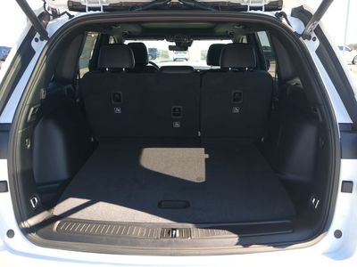 2026 Jeep Grand Cherokee - Photo 14