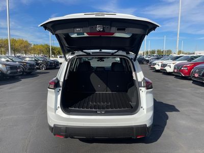 2026 Nissan Rogue - Photo 8