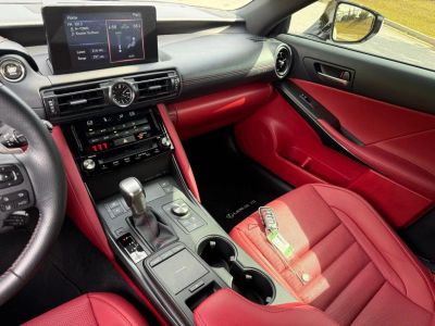 2023 Lexus IS - Photo 32