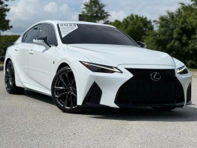 2023 Lexus IS - Photo 2