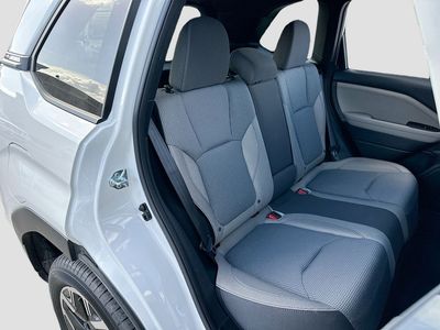 2025 Subaru Forester — photo 26 view