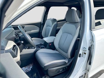 2025 Subaru Forester — photo 20 view