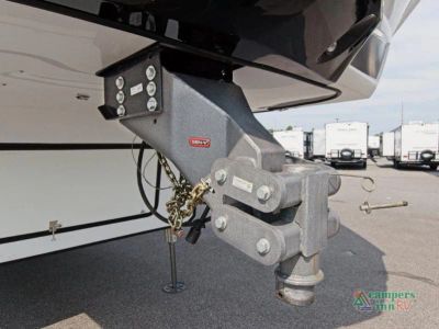 2021 Grand Design Momentum M-Class — photo 43 view