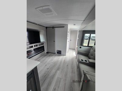 2025 Keystone Outback - Photo 14