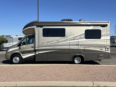 2019 Dynamax ISATA 3 — photo 21 view