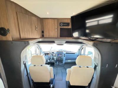2019 Dynamax ISATA 3 — interior view