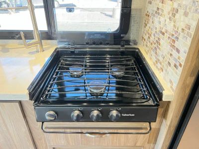 2019 Dynamax ISATA 3 — photo 11 view