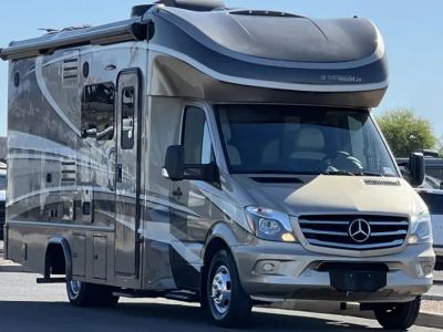 2019 Dynamax ISATA 3 — front three-quarter view