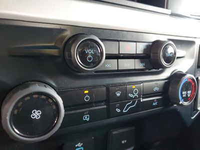 2026 Ford Super Duty F-250 SRW — photo 27 view