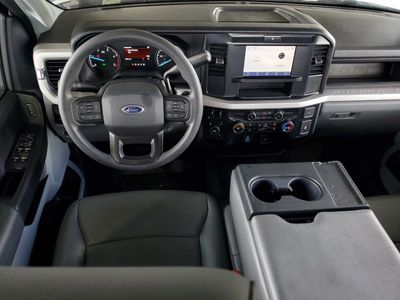 2026 Ford Super Duty F-250 SRW — photo 12 view