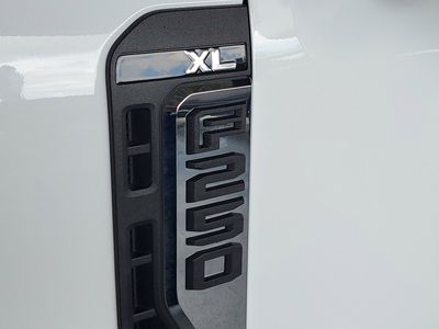 2026 Ford Super Duty F-250 SRW — engine compartment view