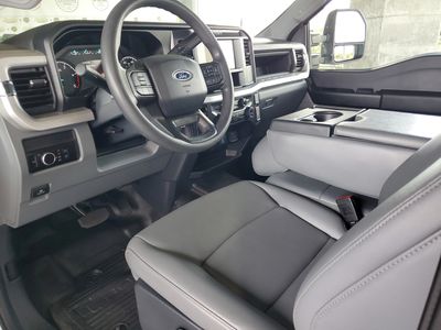 2026 Ford Super Duty F-250 SRW — photo 16 view