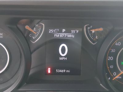 2024 Jeep Wrangler — photo 14 view