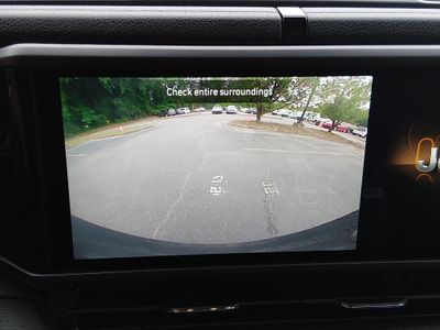 2024 Jeep Wrangler — photo 16 view