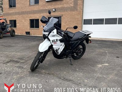 2025 Kawasaki KLR650 S Metallic Matte White ABS - Photo 2