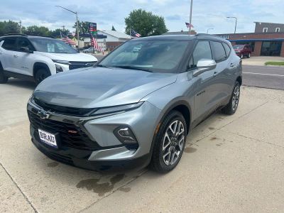2026 Chevrolet Blazer — side profile view